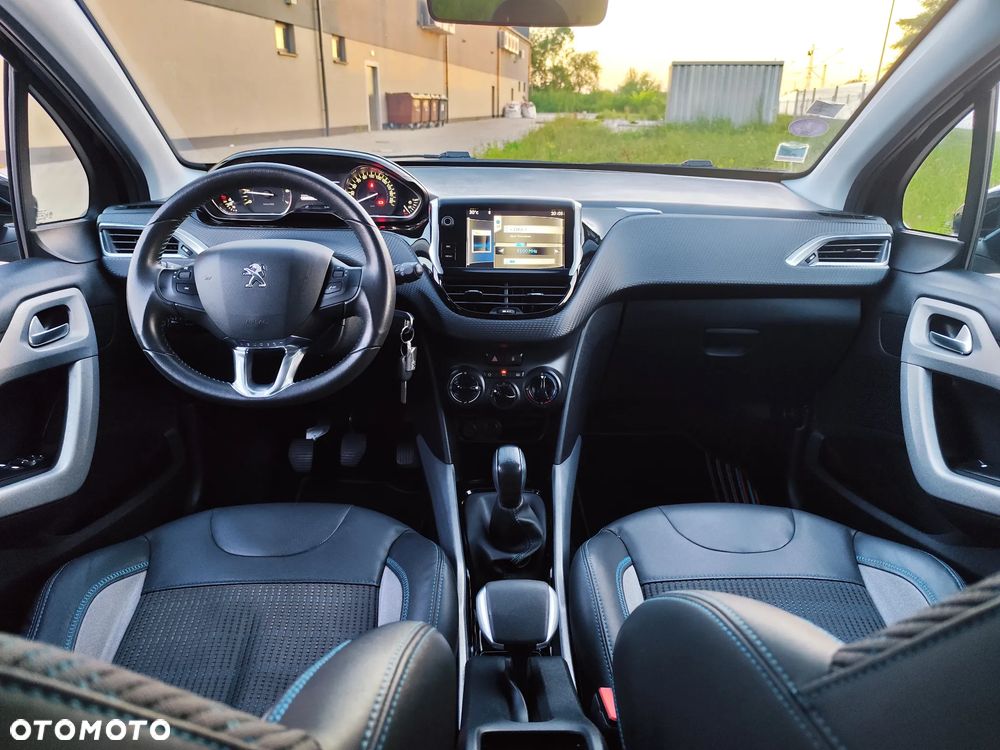 Peugeot 2008 PureTech 110 Stop&Start Crossway - 18