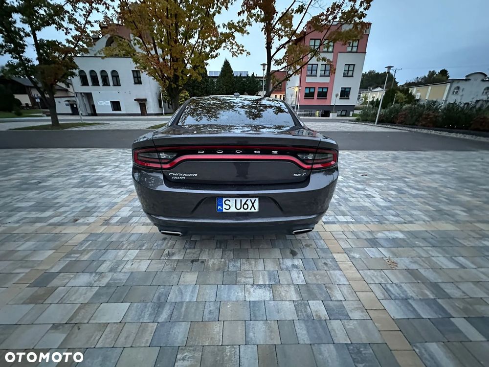 Dodge Charger 3.6 GT - 13