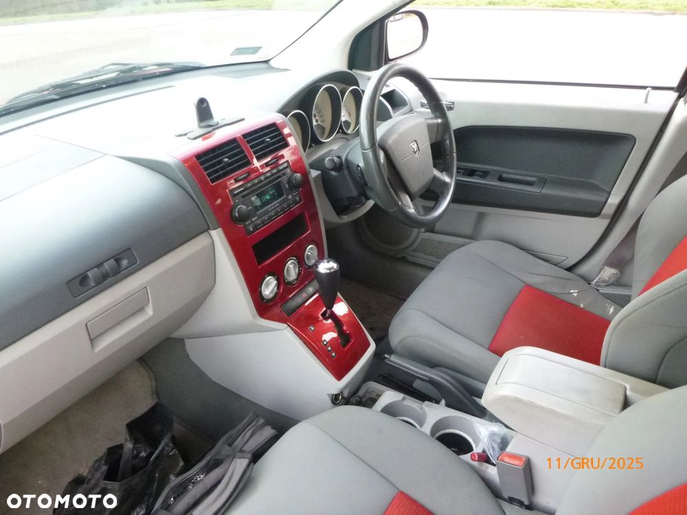 Dodge Caliber 2.0 CVT SXT - 5