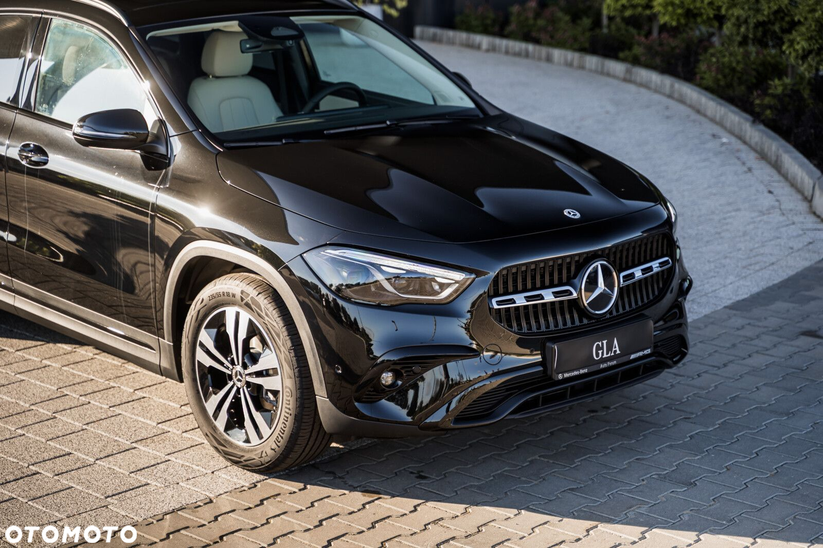 Mercedes-Benz GLA - 7