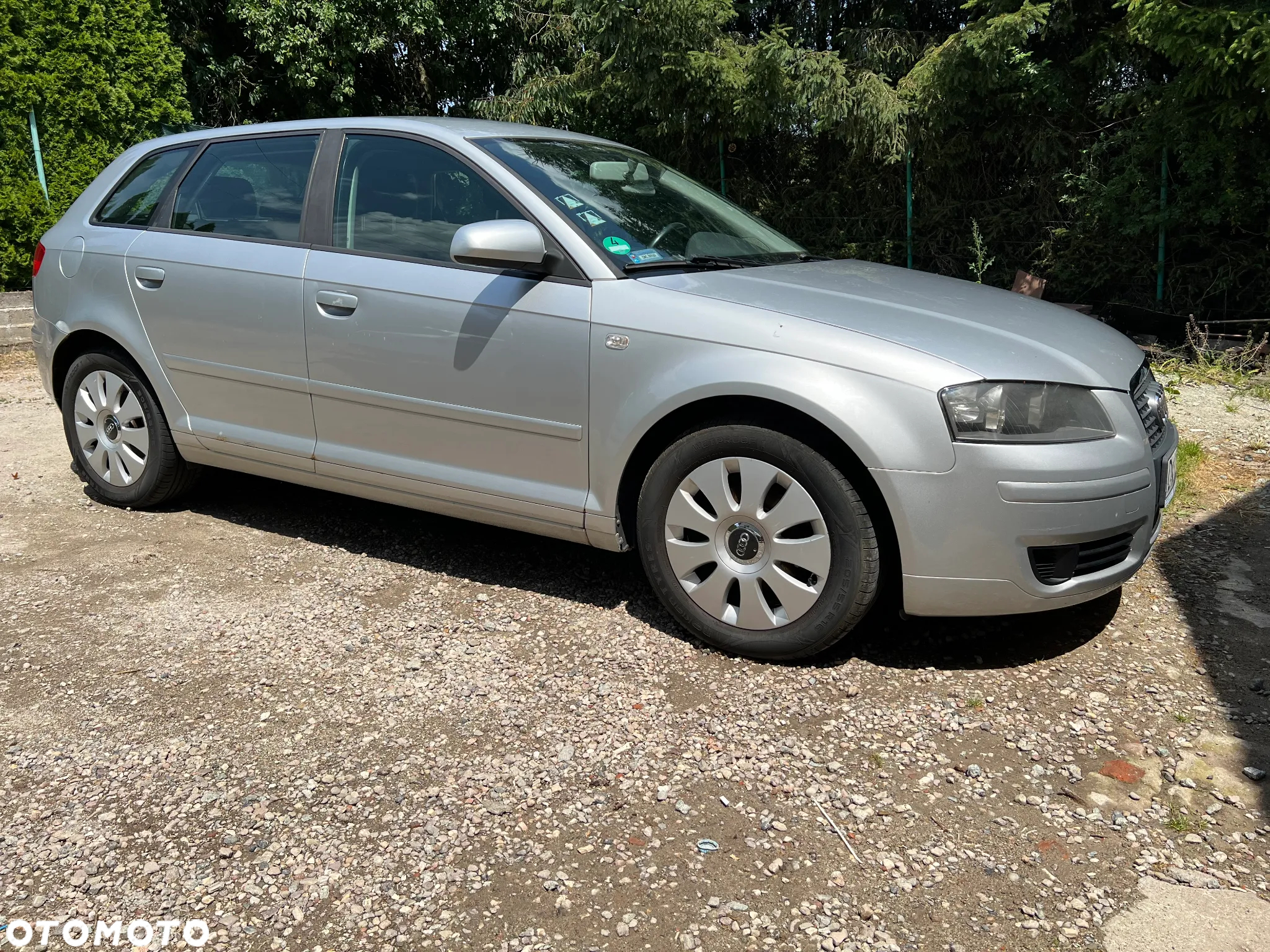 Audi A3 1.6 FSI Sportback Attraction - 2