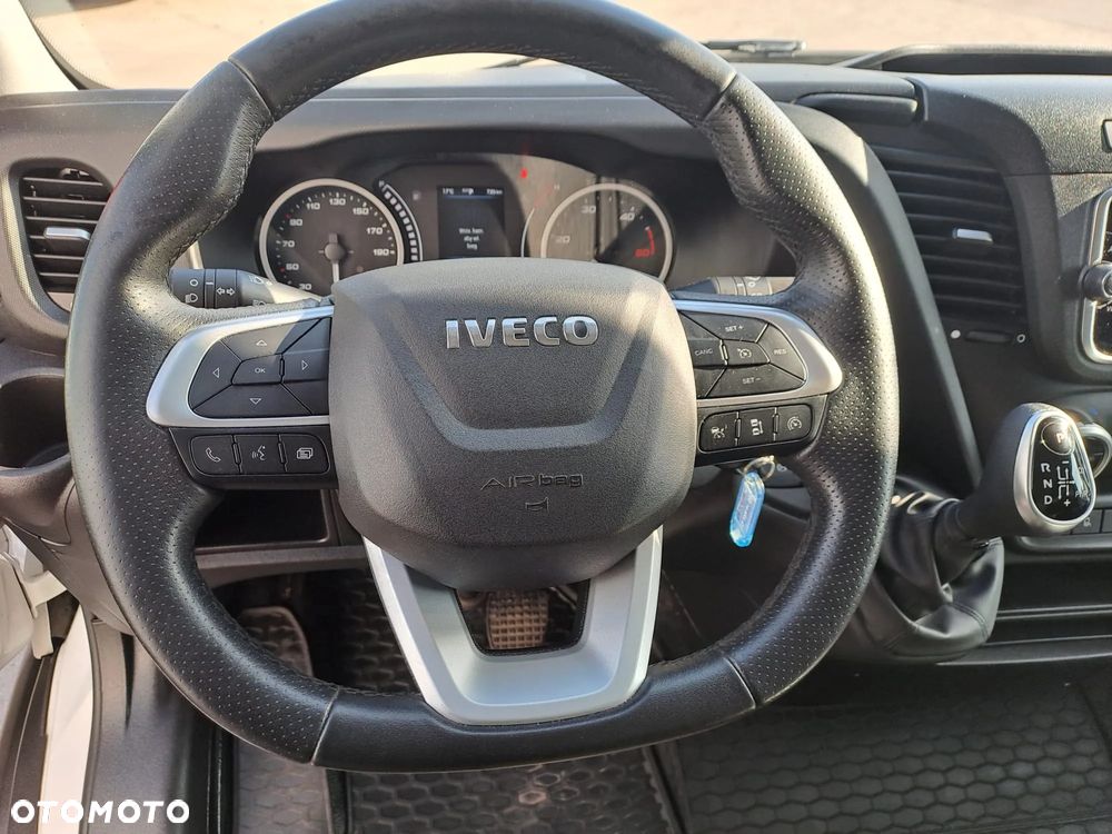 Iveco Daily 35S18 | L4H2 | Silnik 3.0 | Automat | Hak | FULL LED | Kamera cofania | - 19