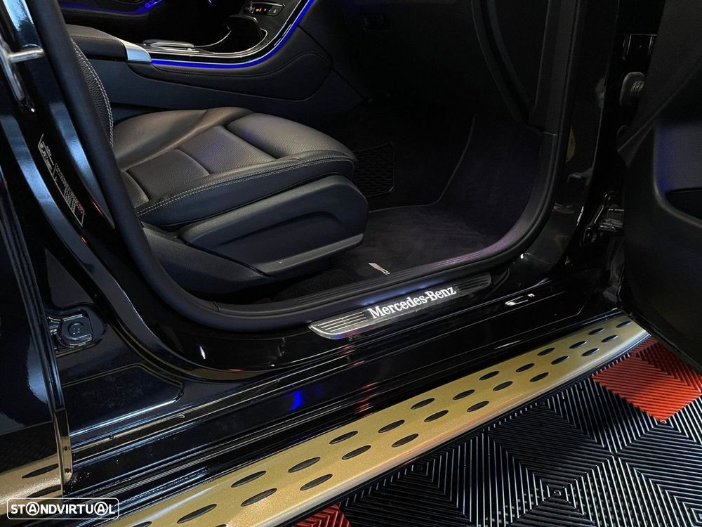Mercedes-Benz GLC 300 - 33