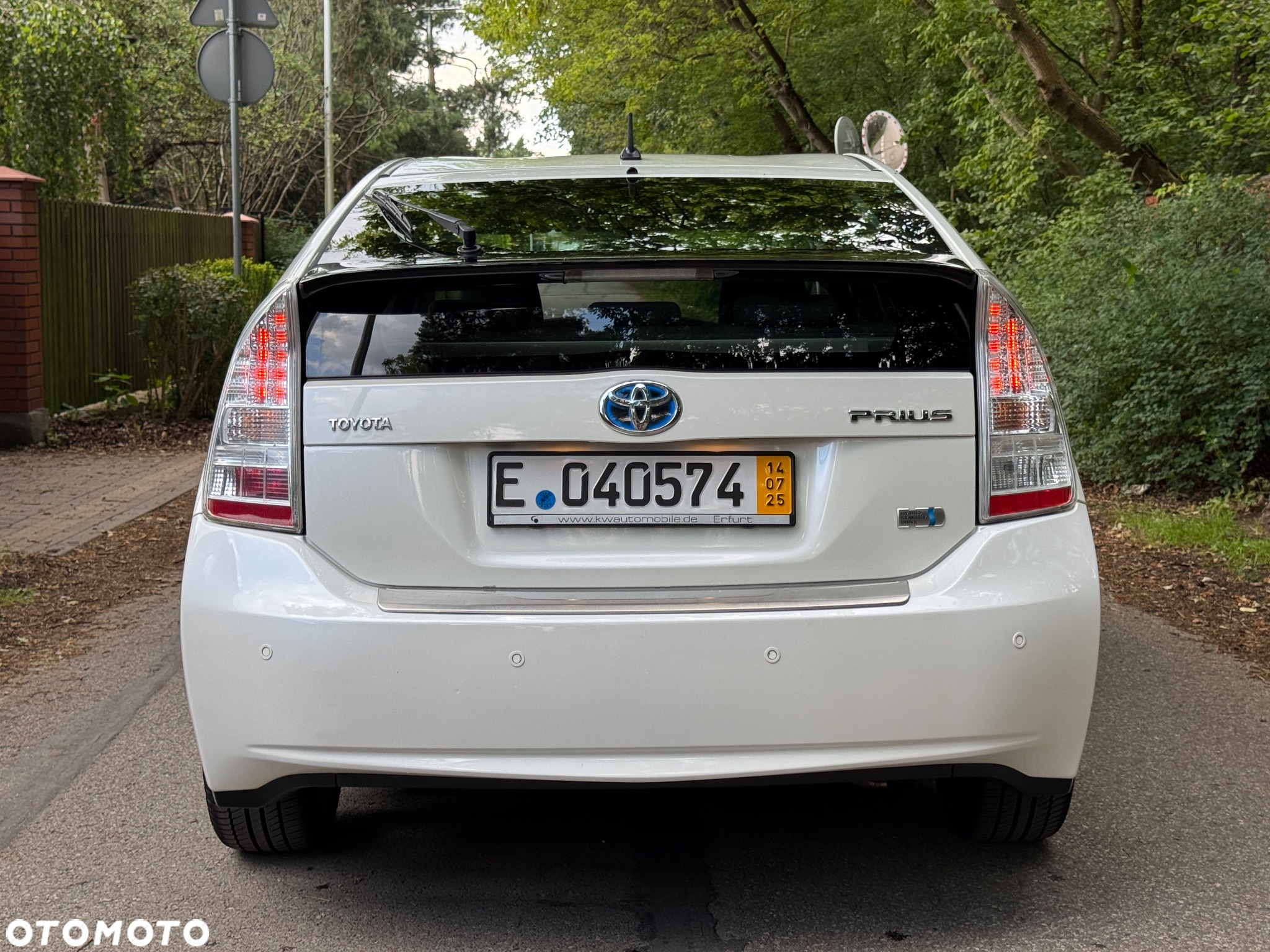 Toyota Prius - 13