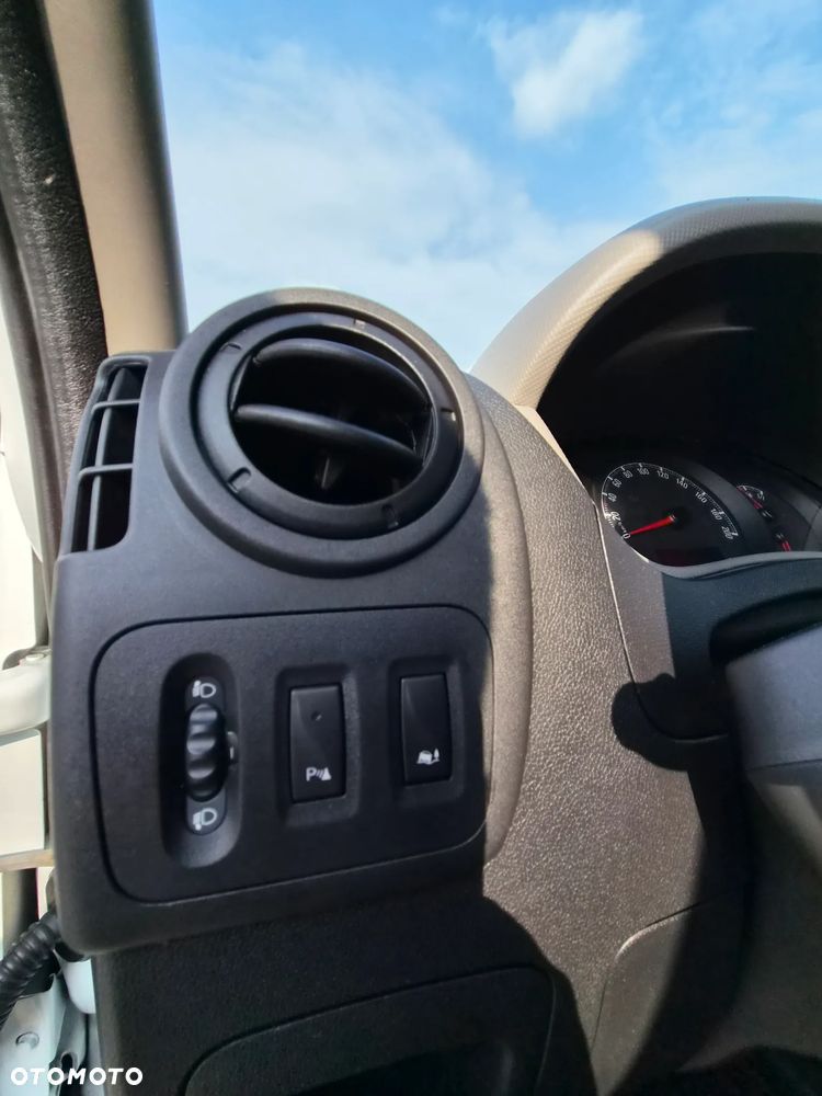 Renault Master - 24