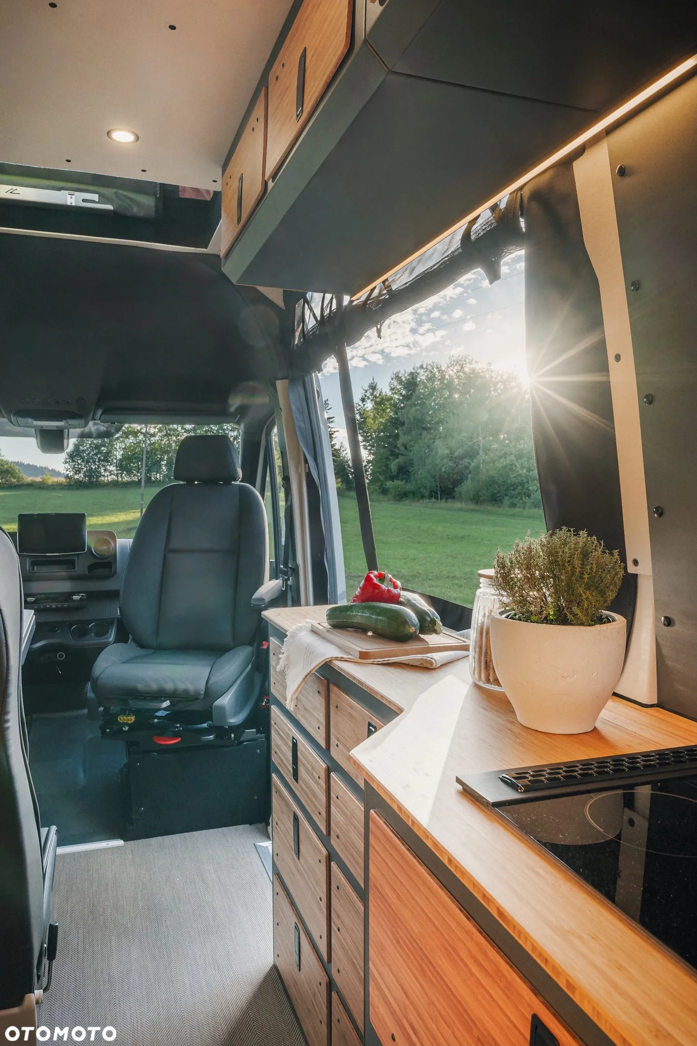 Mercedes-Benz Sprinter - 7