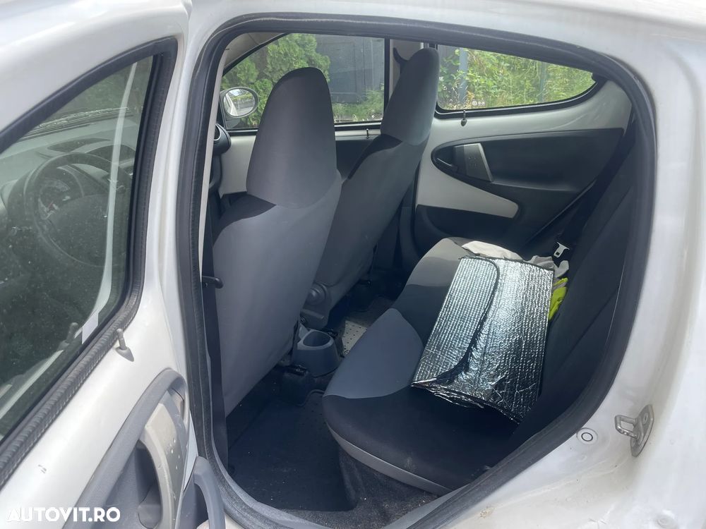 Peugeot 107 - 7