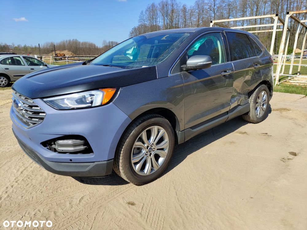 Ford Edge - 1