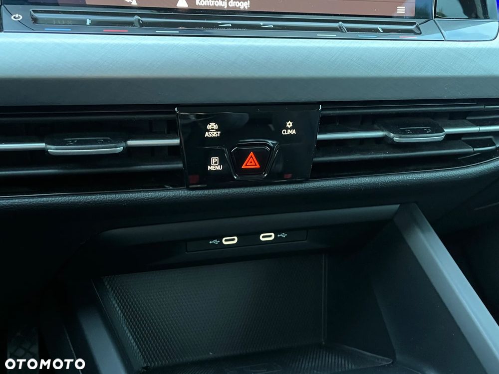 Volkswagen Golf 2.0 TDI Life - 24