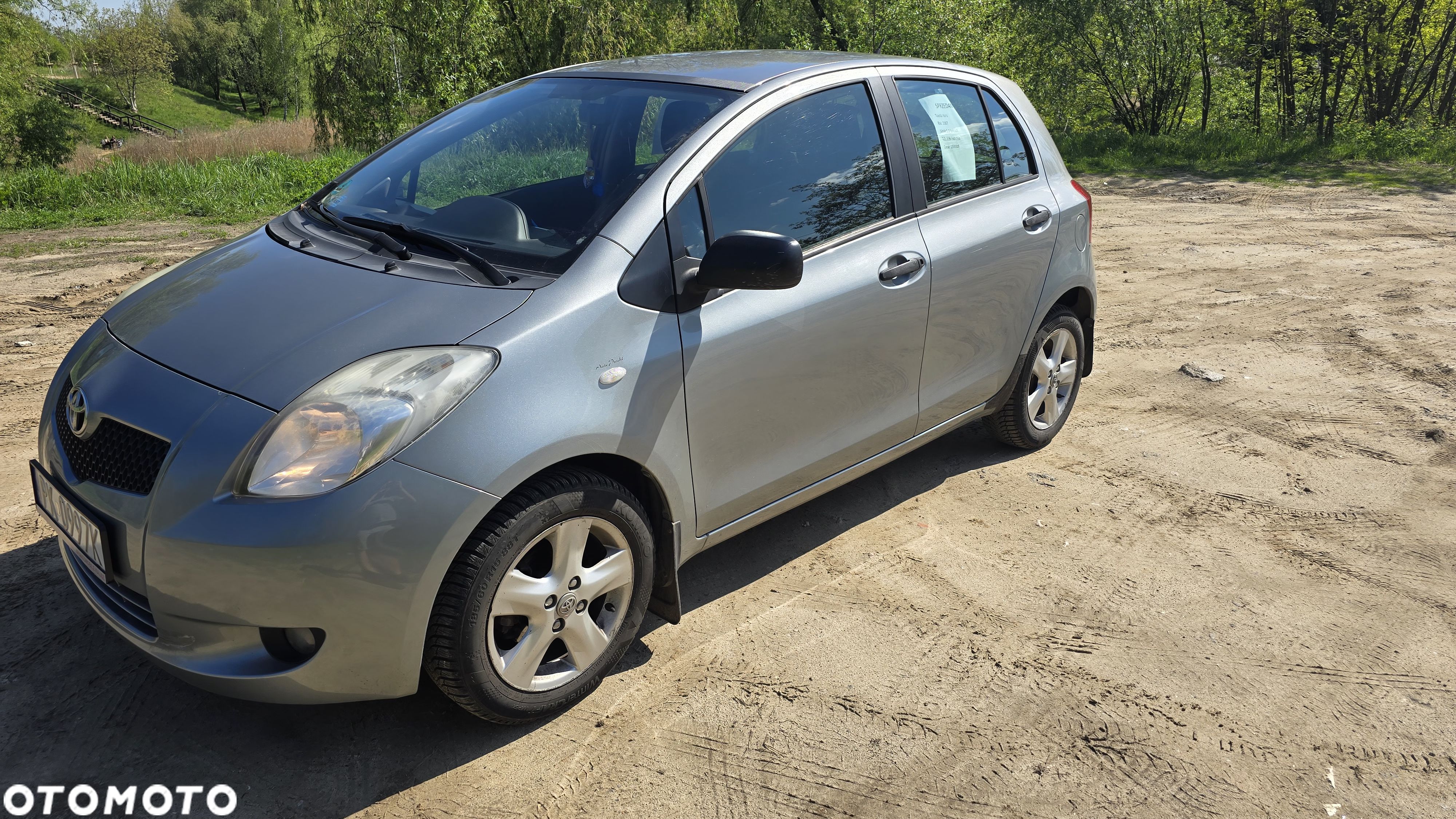 Toyota Yaris 1.3 Luna A/C - 1
