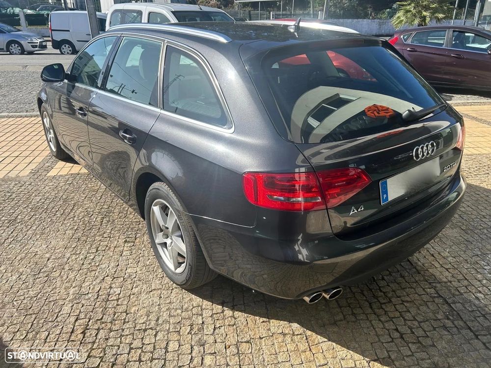 Audi A4 Avant 2.0 TDi Business Line Plus - 3