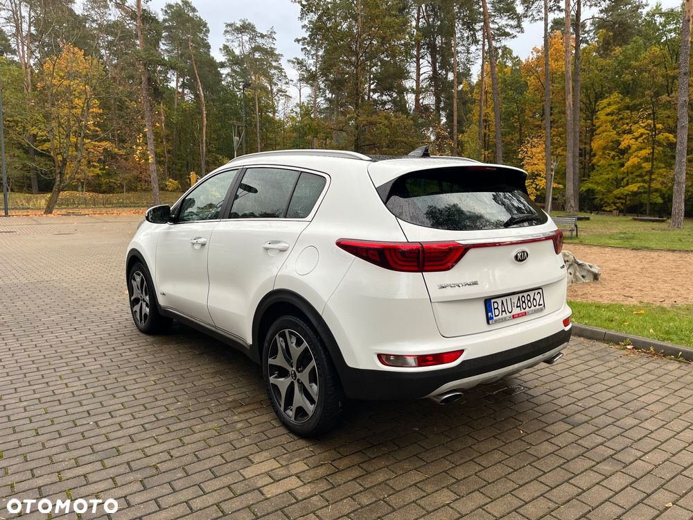 Kia Sportage 2,0 CRDI AWD GT Line - 5