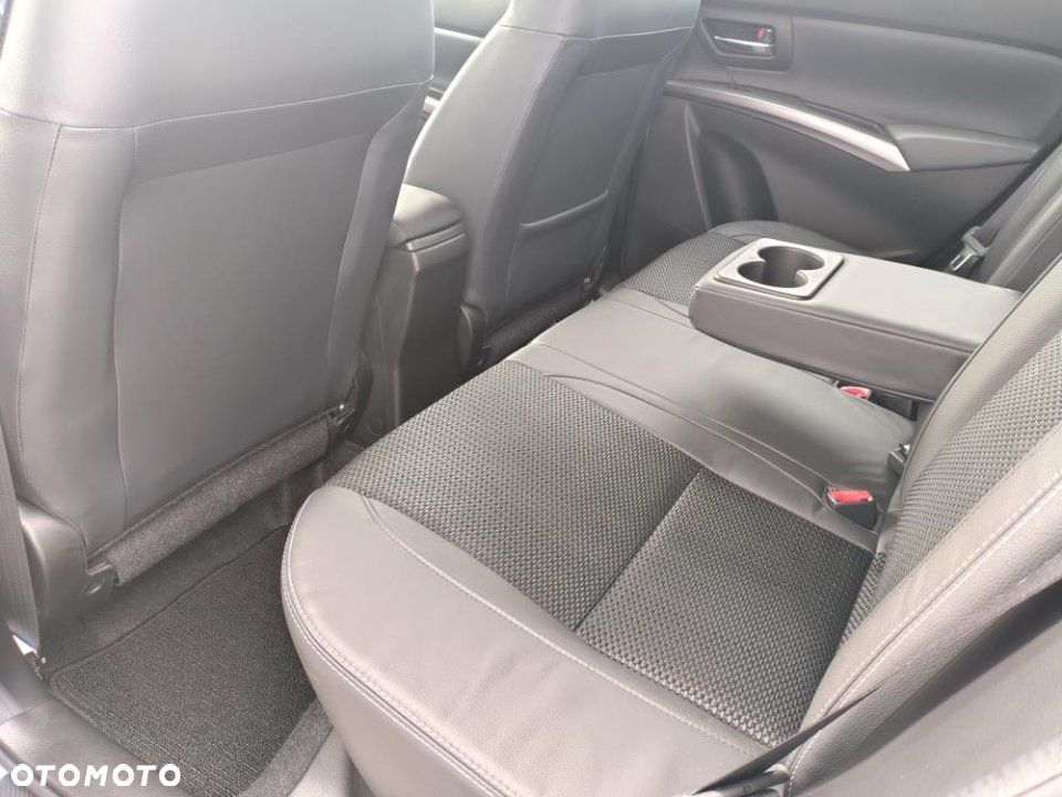 Suzuki S-Cross - 16