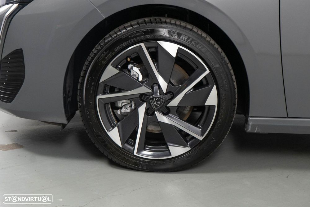 Peugeot 308 1.2 Hybrid Allure e-DCS6 - 15