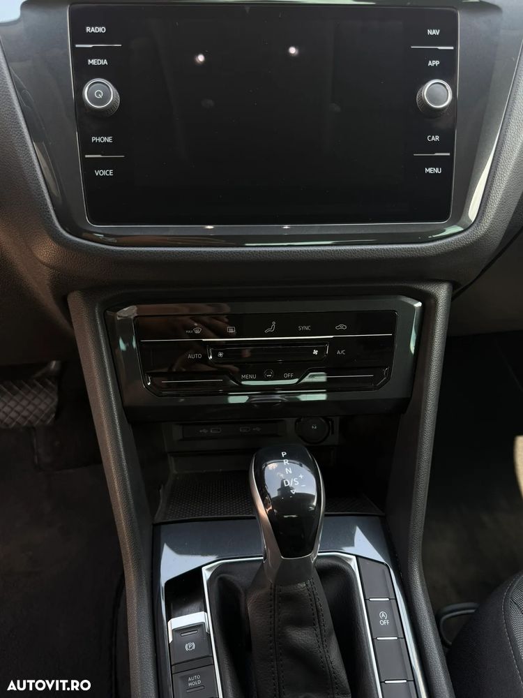 VOLKSWAGEN Tiguan 2021 — imagine 25
