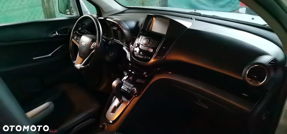 Chevrolet Orlando 2.0 D LT+ - 17
