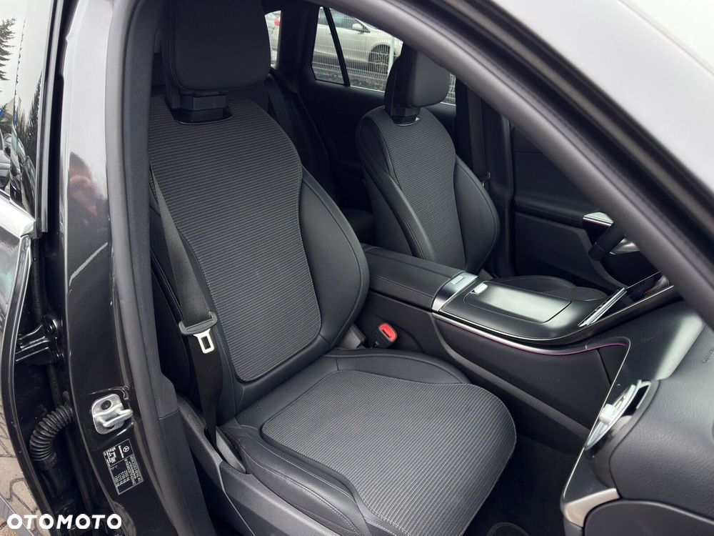 Mercedes-Benz GLC - 23