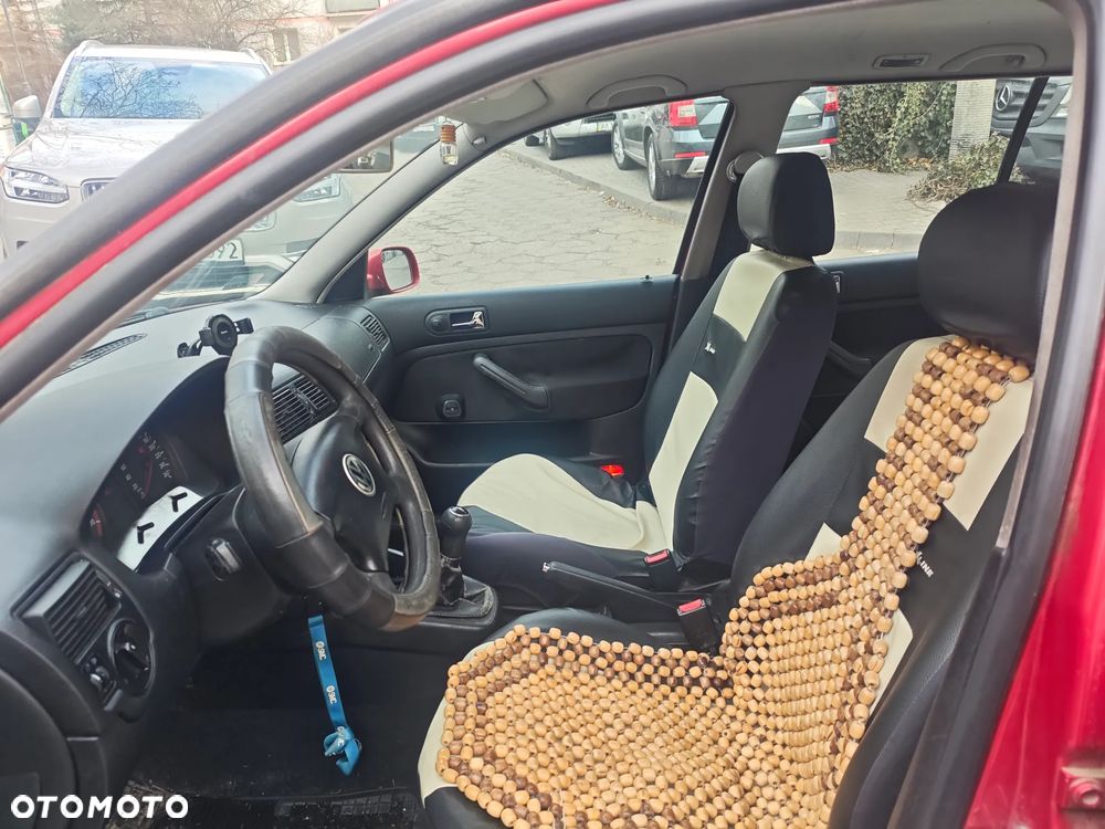 Volkswagen Golf 1.6 Basis - 3