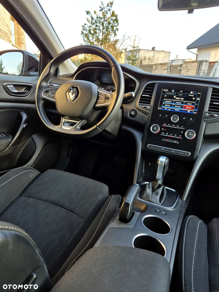 Renault Megane 1.3 TCe FAP Limited EDC - 9