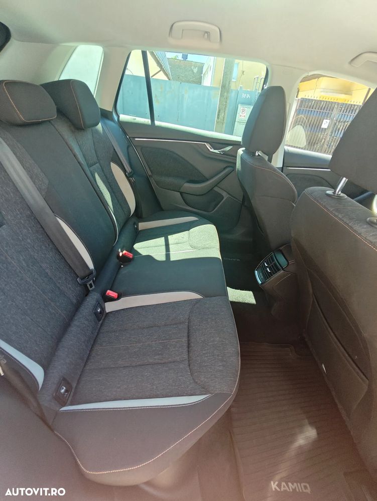 Skoda Kamiq 1.0 TSI DSG Style - 6