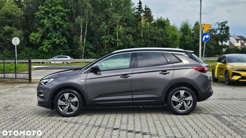 Opel Grandland X 1.6 T Ultimate S&S - 26