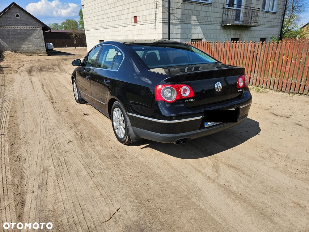 Volkswagen Passat 2.0 TDI DPF Comfortline - 2