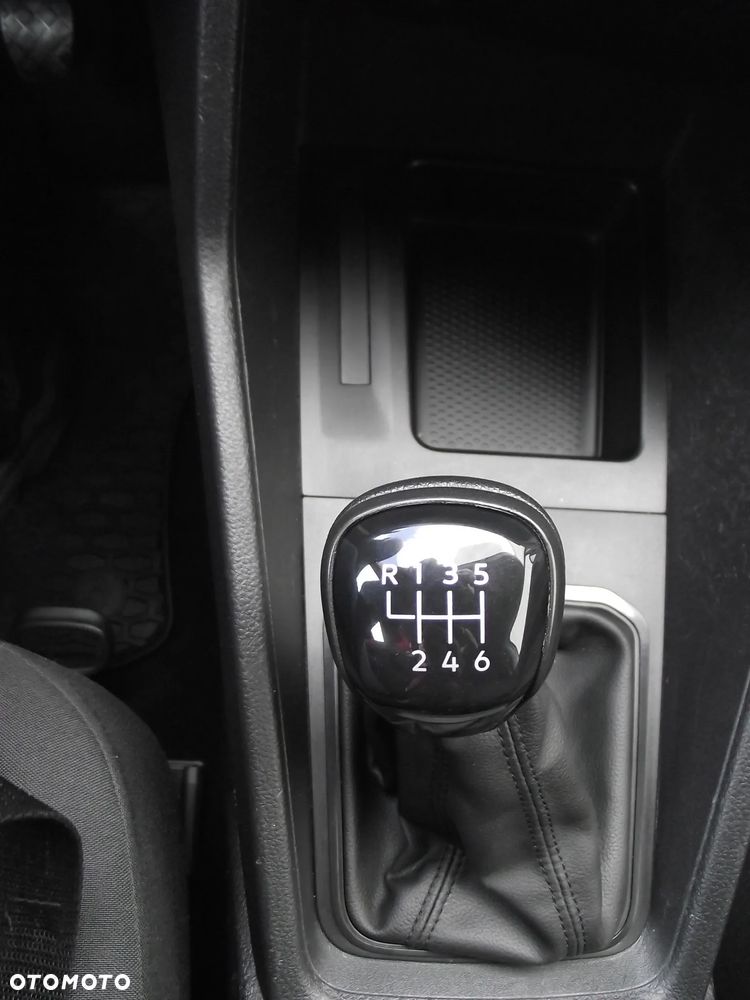 Volkswagen CADDY MAXI - 26