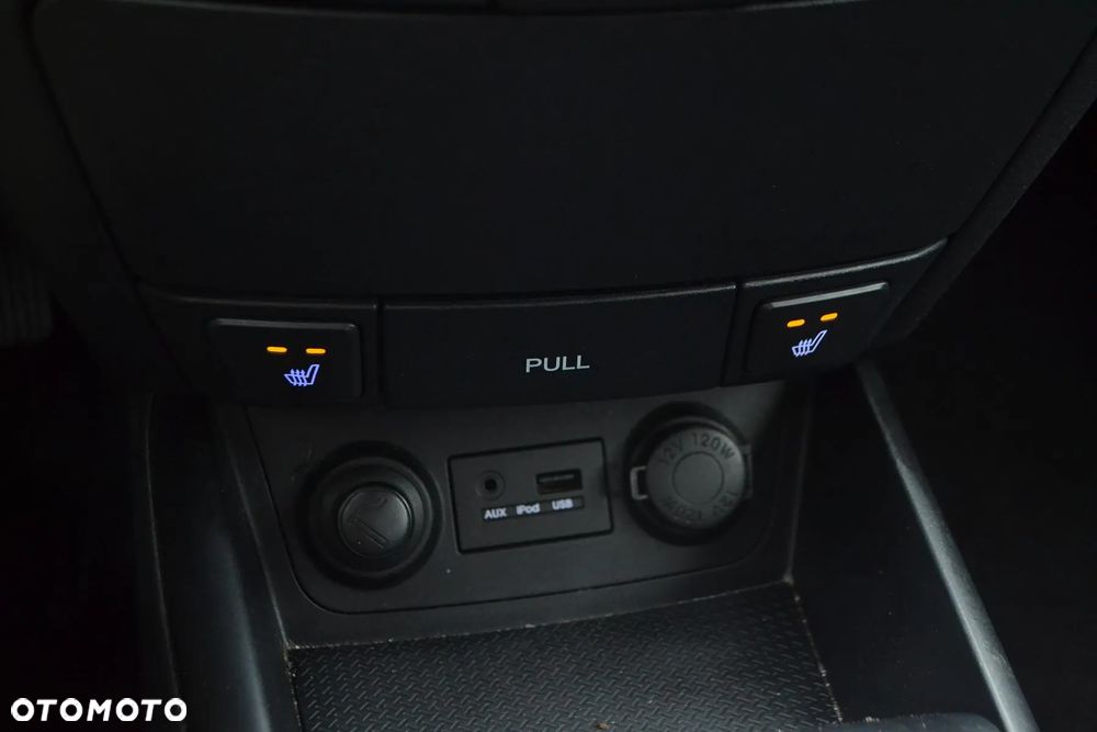 Hyundai i30 i30cw 1.6 CRDi UEFA EURO 2012 Edition - 5