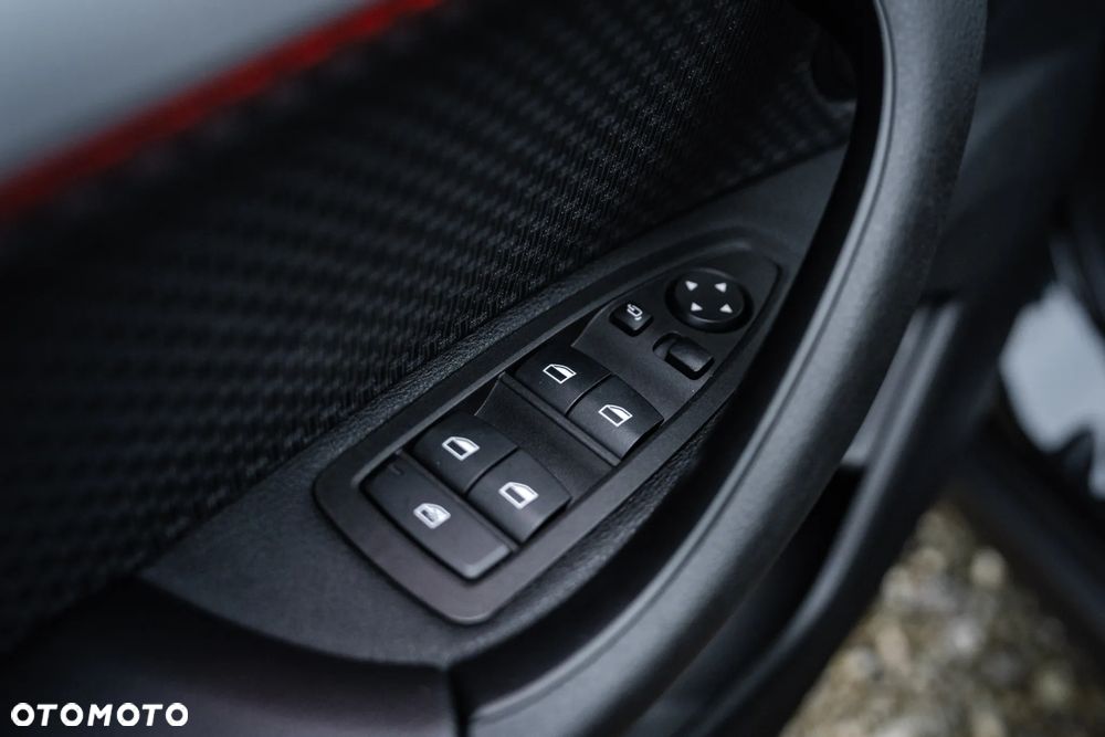 BMW X2 sDrive18i - 19