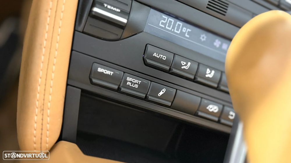 Porsche 911 (997) Carrera 4 S PDK - 35