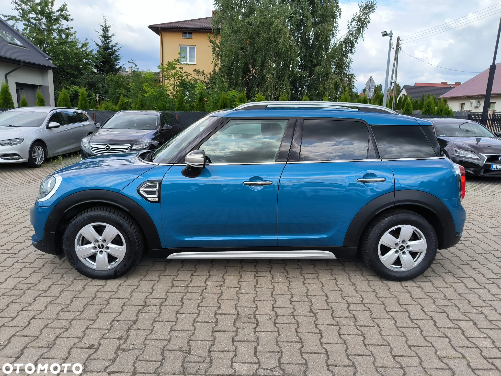MINI Countryman One Blackyard - 22