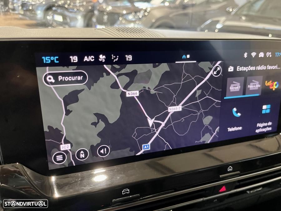 Citroën C5 X 1.2 PureTech Shine EAT8 - 17