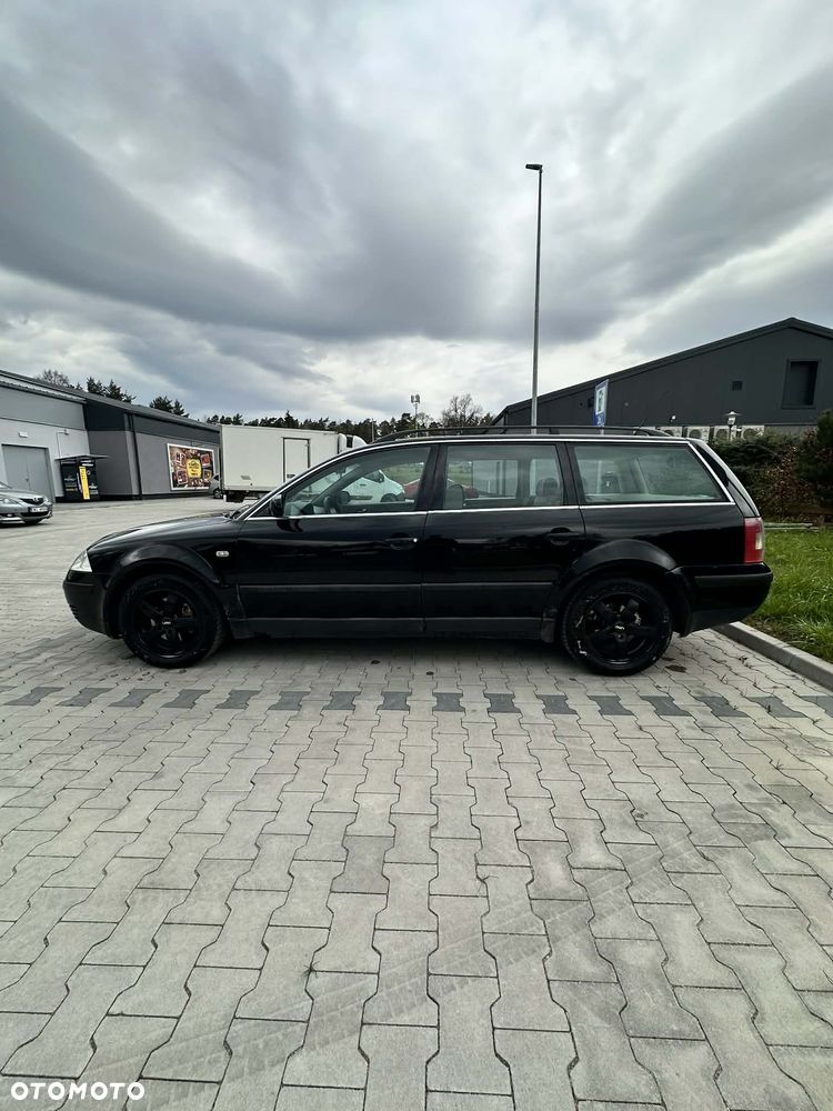 Volkswagen Passat - 2