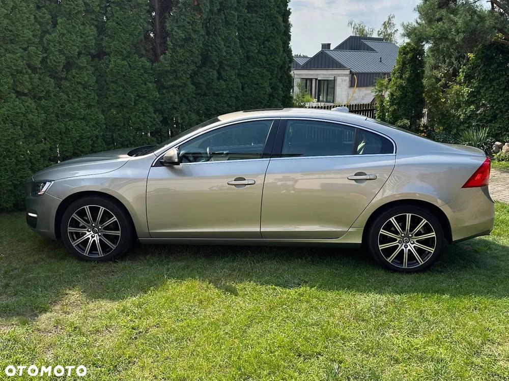 Volvo S60 - 5