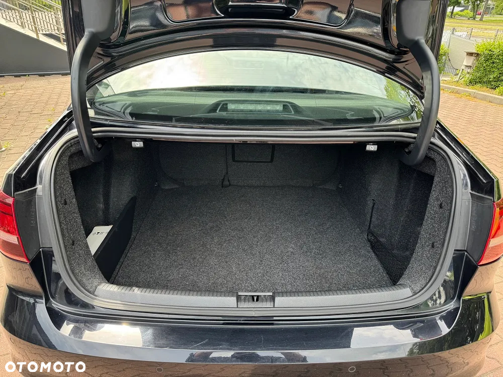 Volkswagen Jetta 1.4 TSI BMT Comfortline - 17