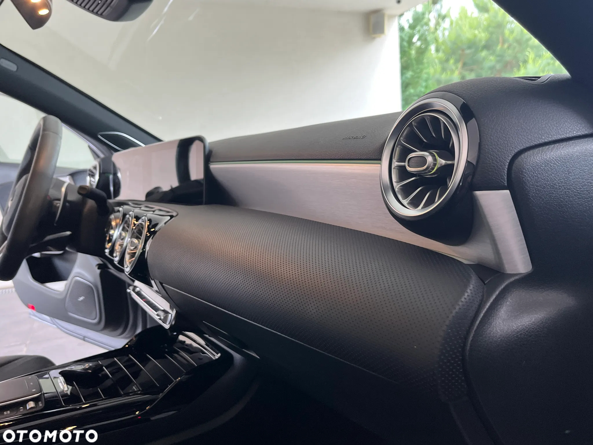 Mercedes-Benz Klasa A 45 S AMG 4-Matic 8G-DCT - 33