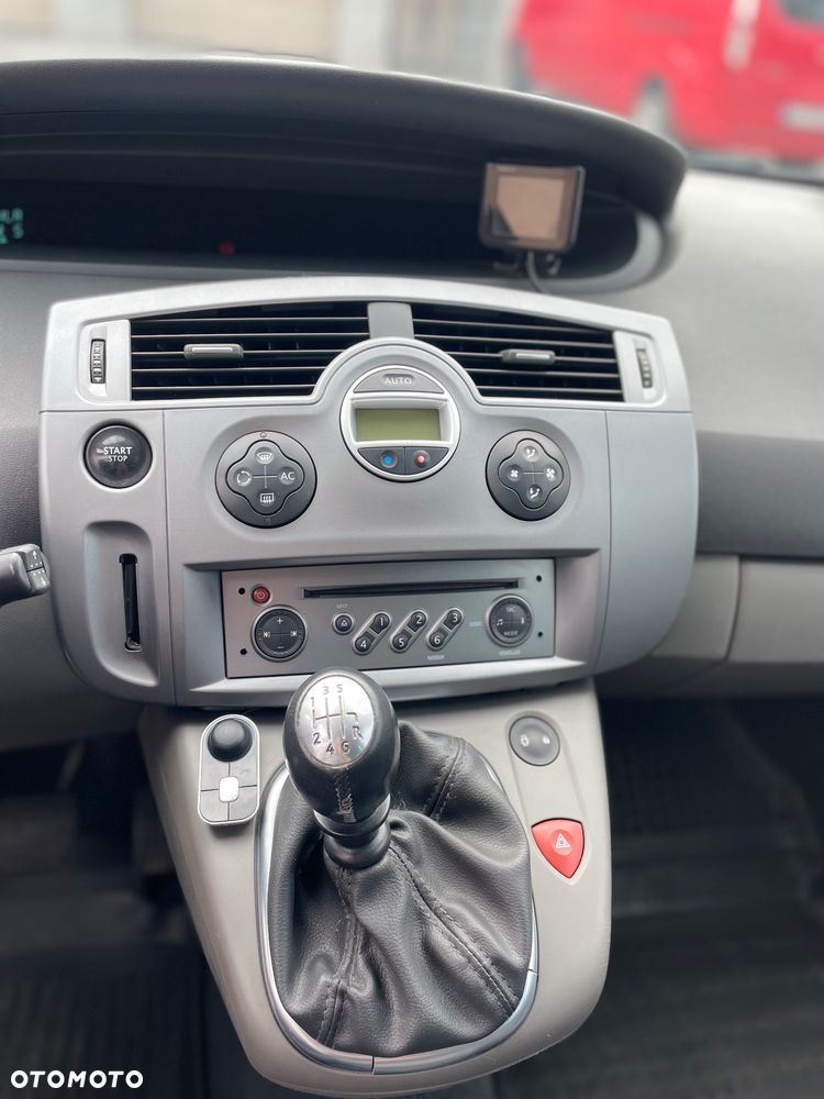 Renault Scenic 1.9 dCi Confort Authentique - 15