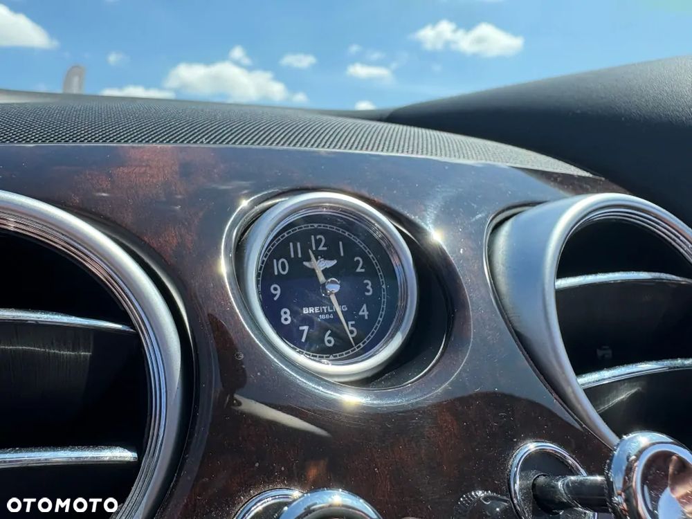 Bentley Continental GT - 15
