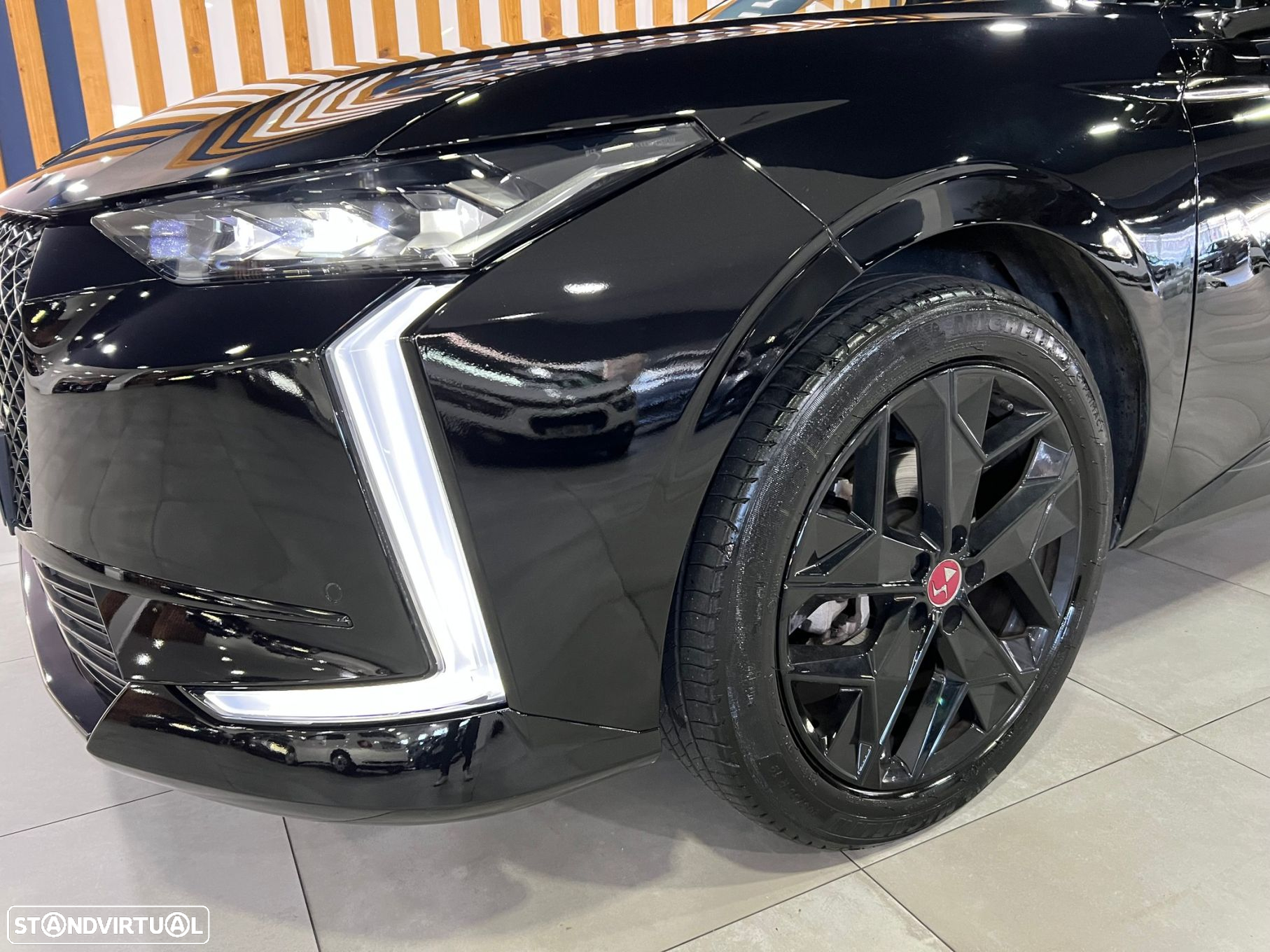 DS DS4 4 1.2 PureTech Performance Line EAT8 - 4