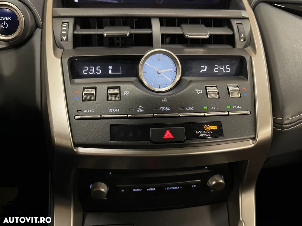 Lexus Seria NX 300h AWD Business - 19