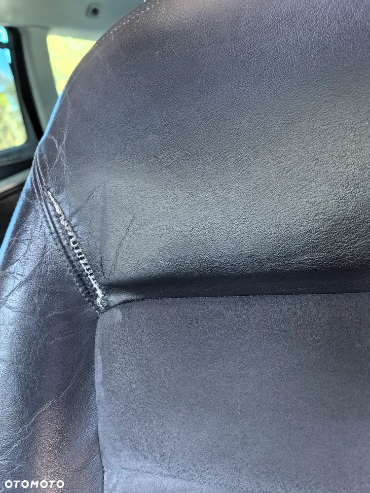 Skoda Octavia 2.0 TDI DPF 4x4 Laurin & Klement - 22