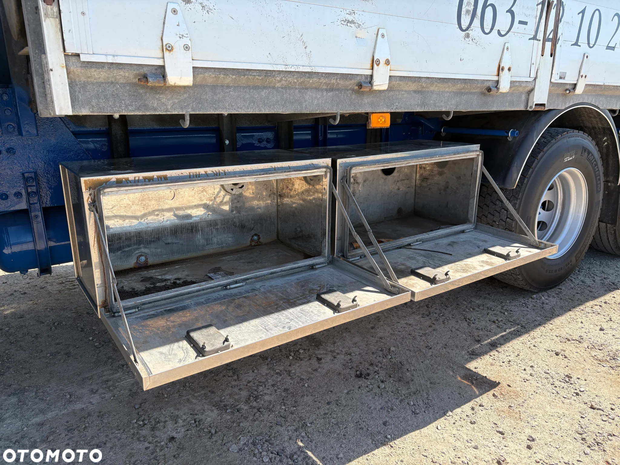 Volvo FM - 6x2 HDS Palfinger PK 23002 - 21