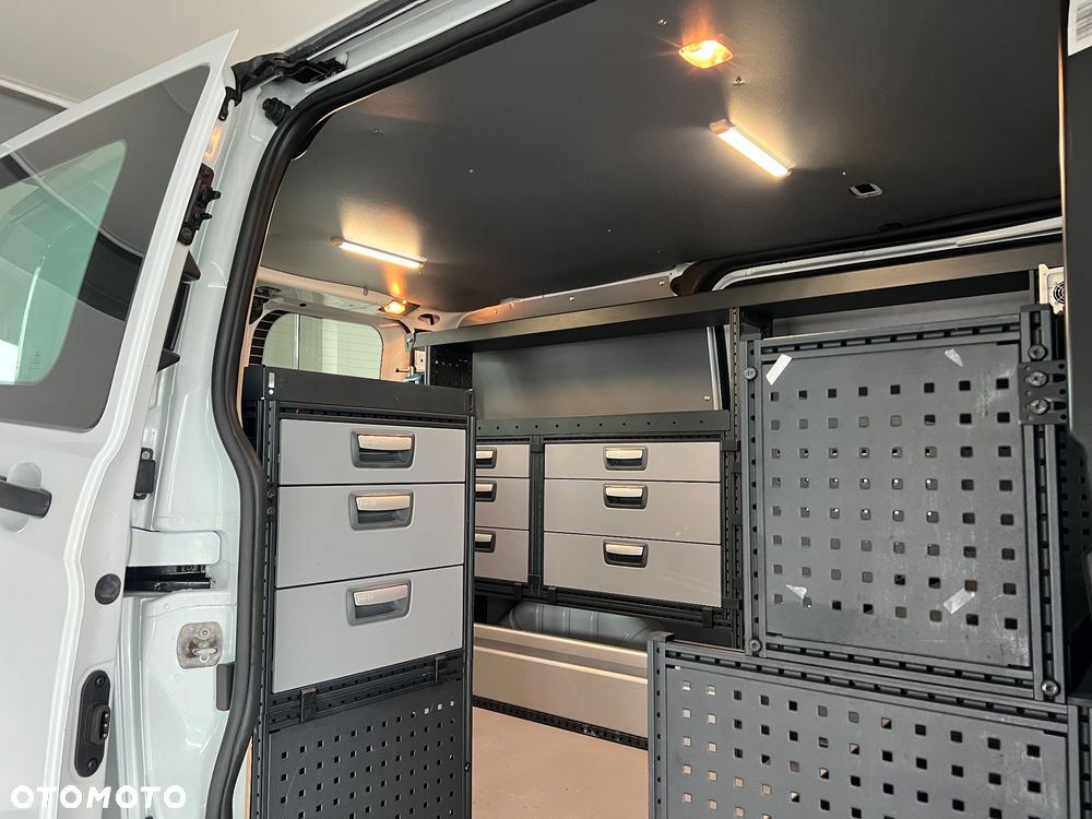 Ford Transit Custom - 22
