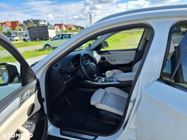 BMW X4 xDrive20d xLine - 11