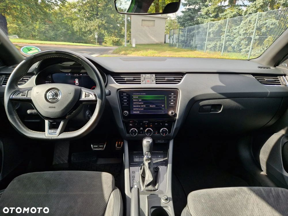 Skoda Octavia Combi 2.0 TDI 4x4 DSG RS60 - 28