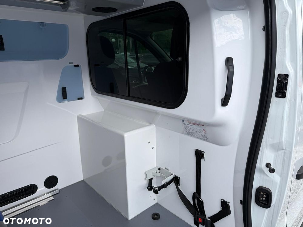 Renault TRAFIC - 15