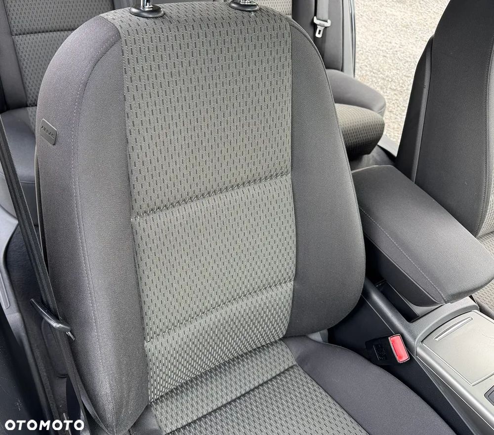 Audi A6 Avant - 35