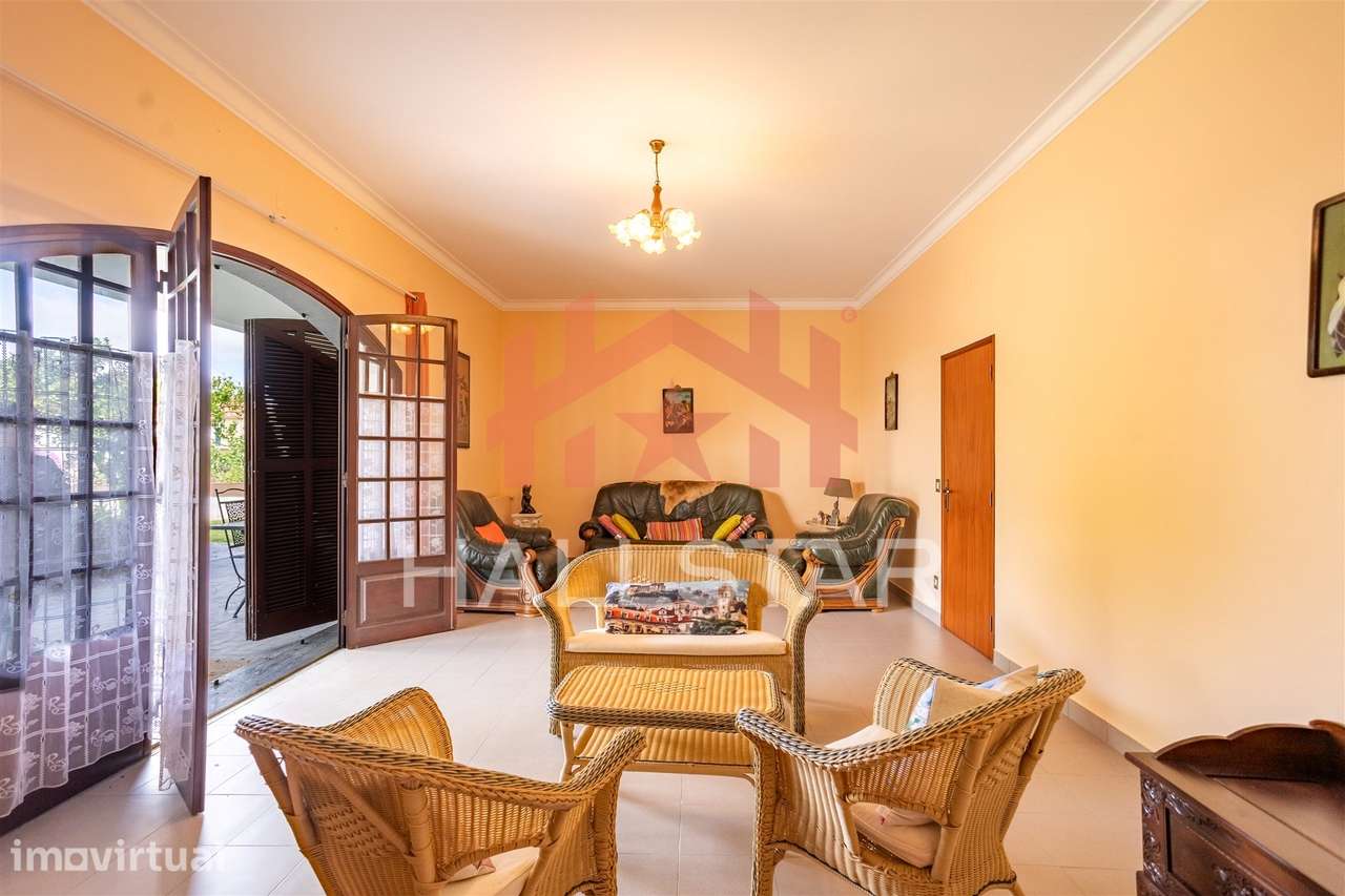 Moradia T8 / Lote com 4570m2 / Zambujo, Leiria - Grande imagem: 4/51