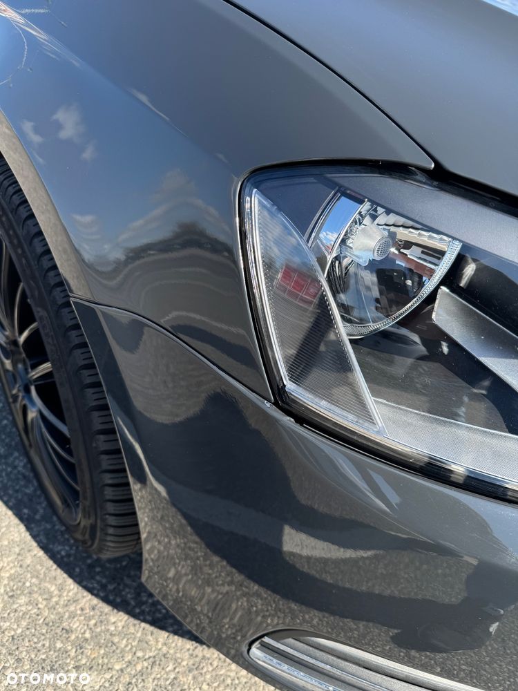 Volkswagen Passat 2.0 TDI Comfortline - 30