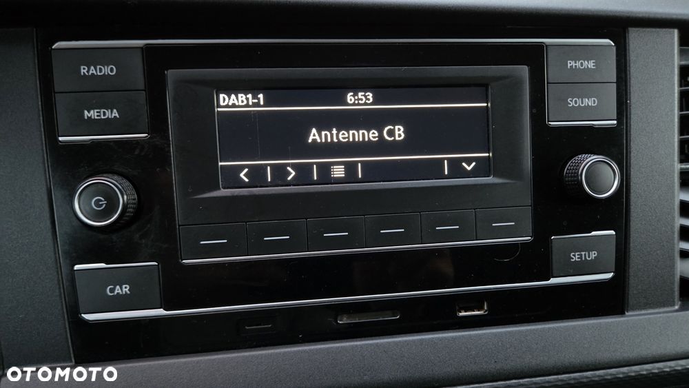 Volkswagen Transporter T6.1 - 19